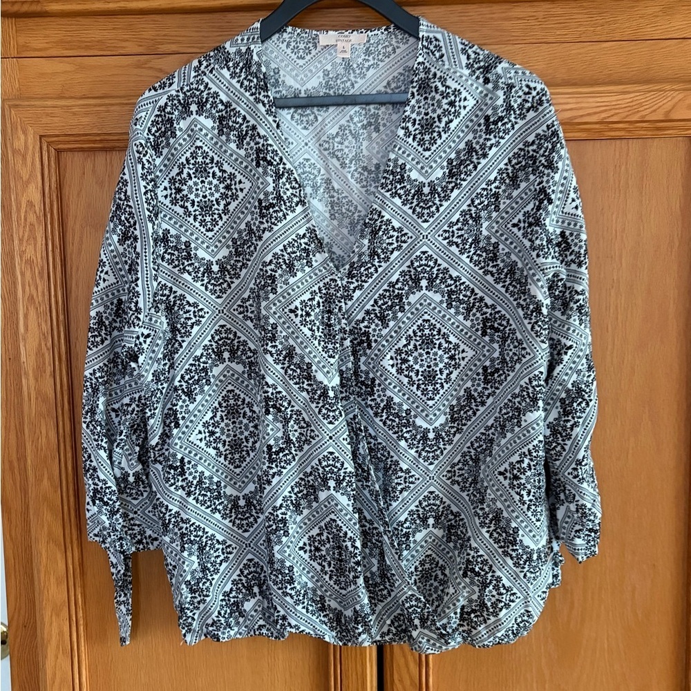 Como Vintage Geometric Black and White Blouse size large